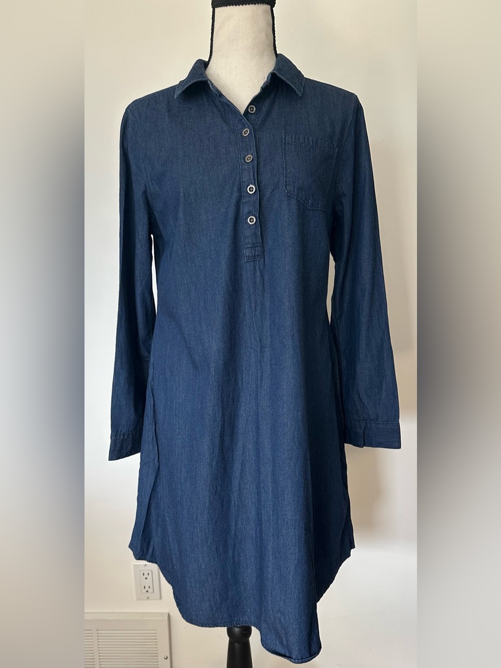 Old Navy Maternity Denim Chambray Shirt Dress Tunic Medium Lightweight Casual - Picture 2 of 13